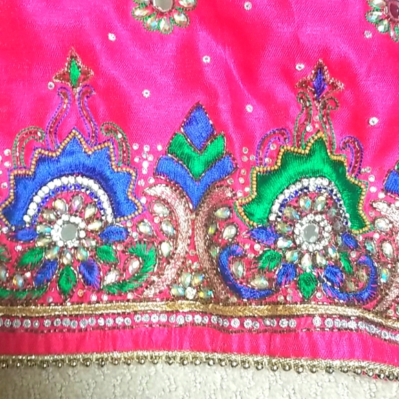 Sparkly Pink Salwar Suit - Picture 2 of 15